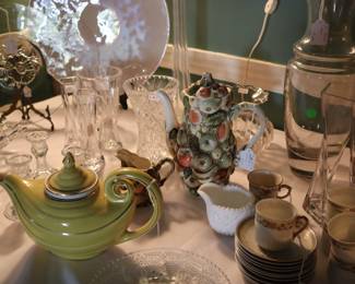 Collection of pitchers, glass, and tea cups, DR