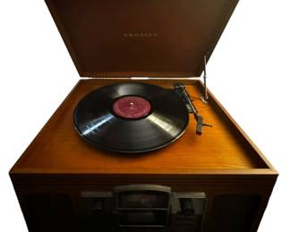 Vintage Style Crosley AMFM, Record Player 