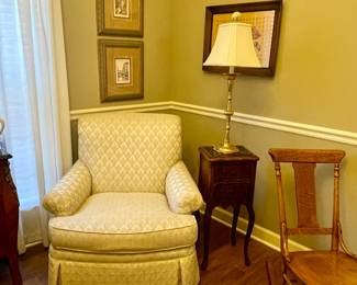 Clayton Marcus chair