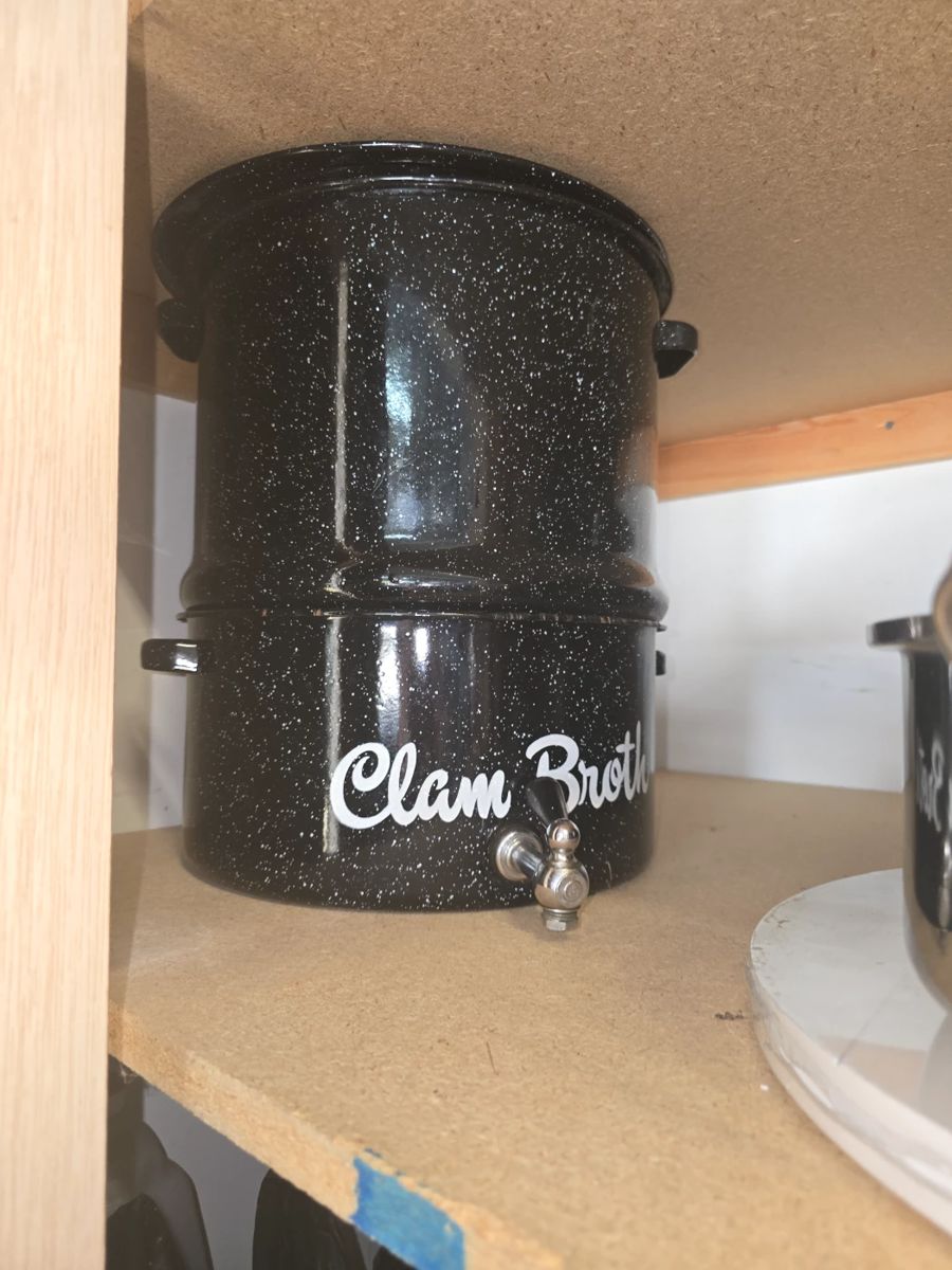 MOVING GARAGE SALE FORKED RIVER in Forked River, NJ starts on 10/24/2024