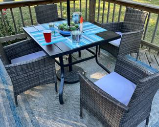 Outdoor patio furniture