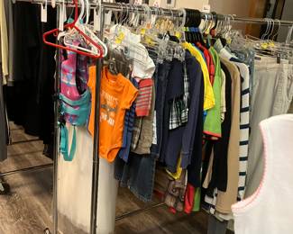 Youth boys pre/owned clothes 