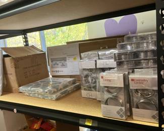 Shower curtain rings