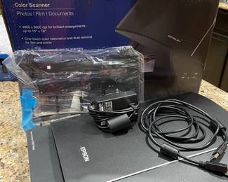 EPSON Perfection V330 Photo Color Scanner
