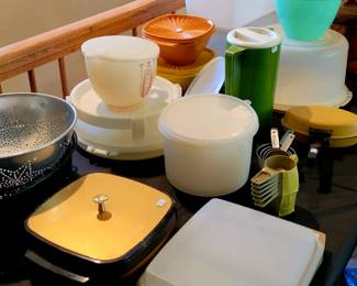 Tupperware and other retro kitchenware