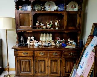 1980s China Cabinet