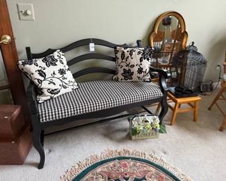 Checkered entryway bench