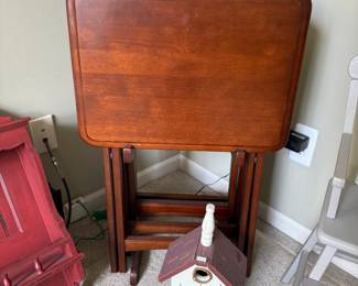 Tray table set