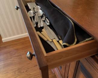 SOLID PIECE OF FURNITURE! Fantastic Canadian furniture company, Canadel credenza/console cabinet. Versatile enough to fit several rooms, Canadel makes absolute quality furniture.