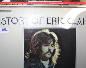 The music room has many 33 1/3 records and CDs. There are all ranges of prices, from $1 to $15. Many of the vinyls are collector items to be found in the upstairs.