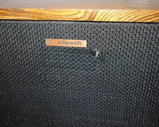 Famous Klipsch speakers, with great sound.  These appear on the internet at excessive prices, often incomplete.  Here is an opportunity to buy something you have always wanted at a good deal. 