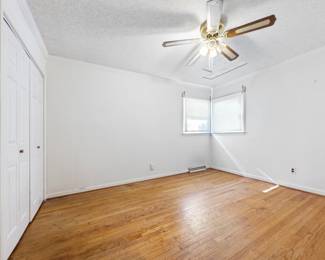 2329 Venie Street, Burlington NC 27215 - 3 bed, 1 bath