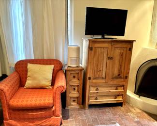 Cabinet with Lamp Lounge Art