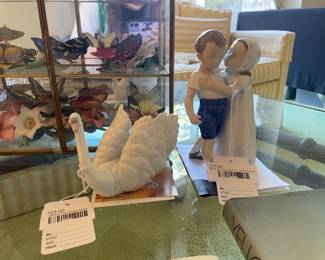 Lladro Porcelain Swan,  Bing & Grondahl 