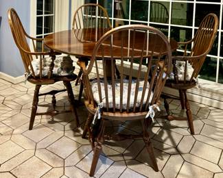Stickley Furniture Table & 4 Armchairs