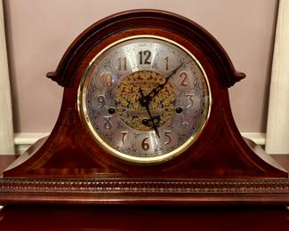 Howard Miller Mantle Clock