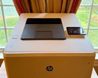 HP Color Laser Jet Pro M452dw Printer