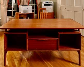 Desk Model 75 in Teak by Omann Junior Mobelfabrik, circa 1960