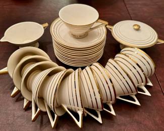 MCM Tea Set