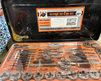 Tap and Die set