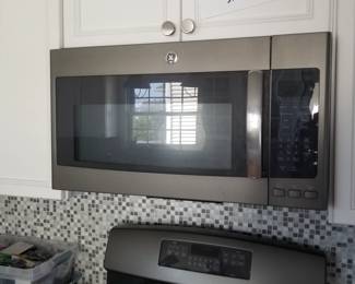 GE microwave oven mfg. December 2013