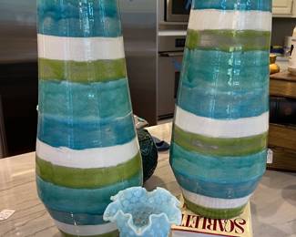 Decor vases, Fenton Hobnail