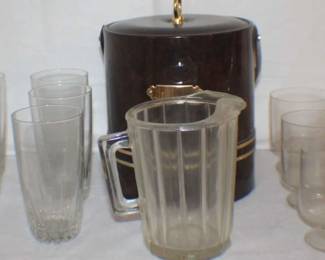 Decanter Entertainment Set