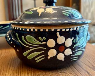 French Alsace Souffleheim Pottery dutch oven.