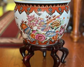 Porcelain chinoiserie jardiniere with stand.