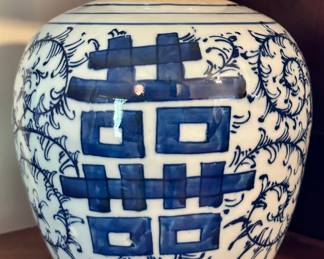 Lidded "double happiness" blue white ginger jar.