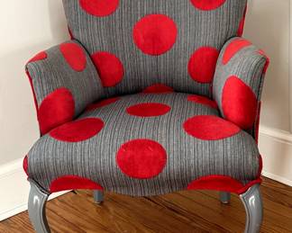 Cute polka-dotted granny chic side chair!