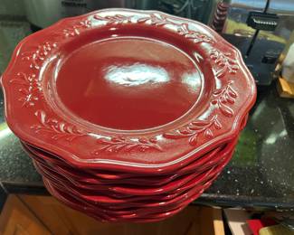 12 red plates