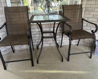 Table and 2 chairs