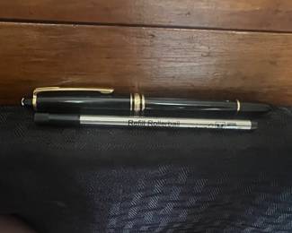 Mont Blanc Ballpoint pin and refil 
