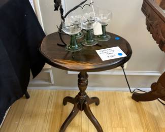 Wood Table and Cup set