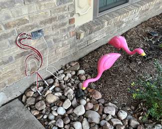 Flamingo Yard Art