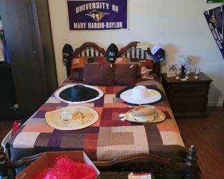 Full Size Bed