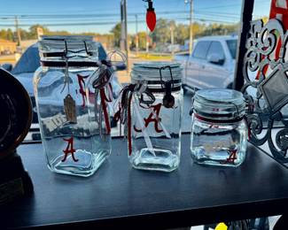 ALABAMA Glass Containers, just fill with your loved ones favorite candy and it's an easy gift, esp for TEACHERS!