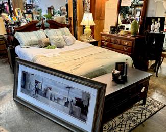 3-Piece Antique Mahogany Full or Queen Bedroom Suite 