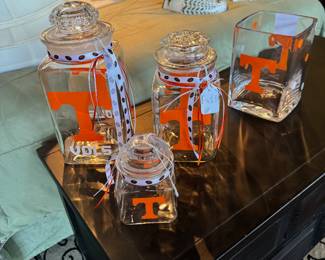 GREAT GIFTS! TN VOLS Glass Canisters and Square Glass Vase