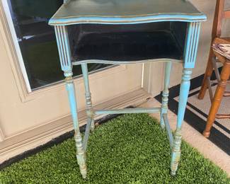 Small end or bedside table