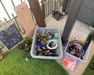 Paris clock, a lot of electrical