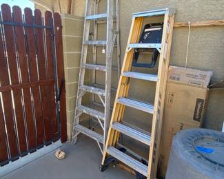 Aluminum and fiberglass ladders
