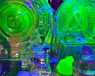 Uranium glass