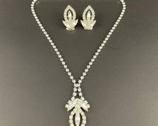 Rhinestone Pendant Necklace And Earrings Parure