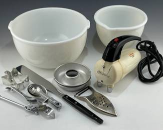1953 Sunbeam Mixmaster Junior, Milk Glass Mixing Bowls More