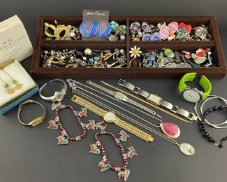 Earrings , Bracelets, Necklaces And Watches Jewelry Lot