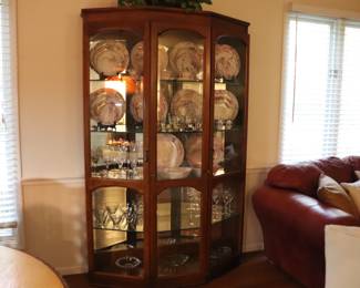 Currio Display Lighted China Cabinet 