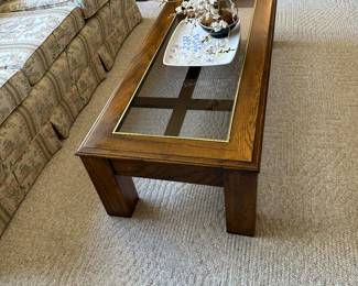 oak coffee table with glass inserts