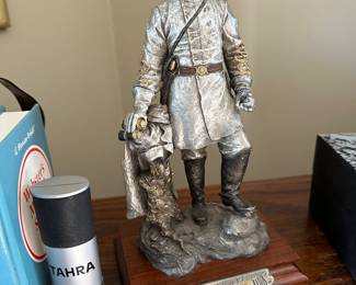 Stonewall jackson pewter statue